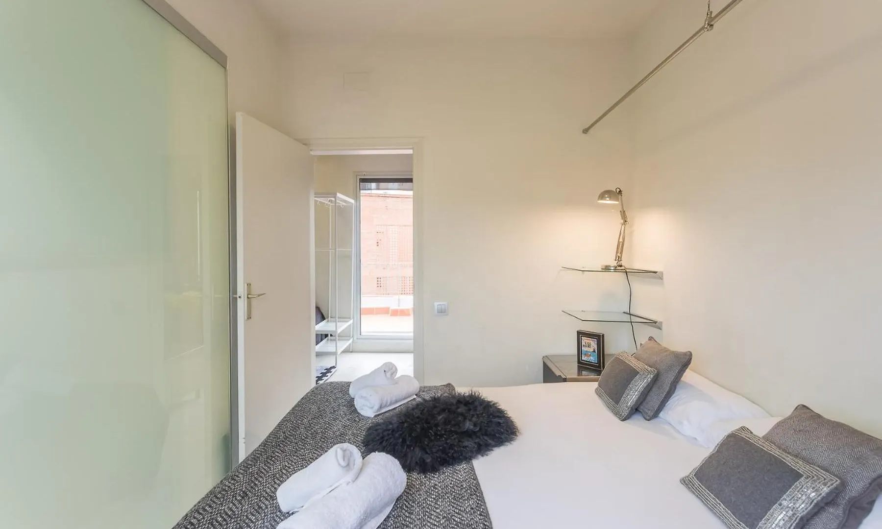 My Space Barelona - Renovated Attic Apartment With Two Terrace バルセロナ
