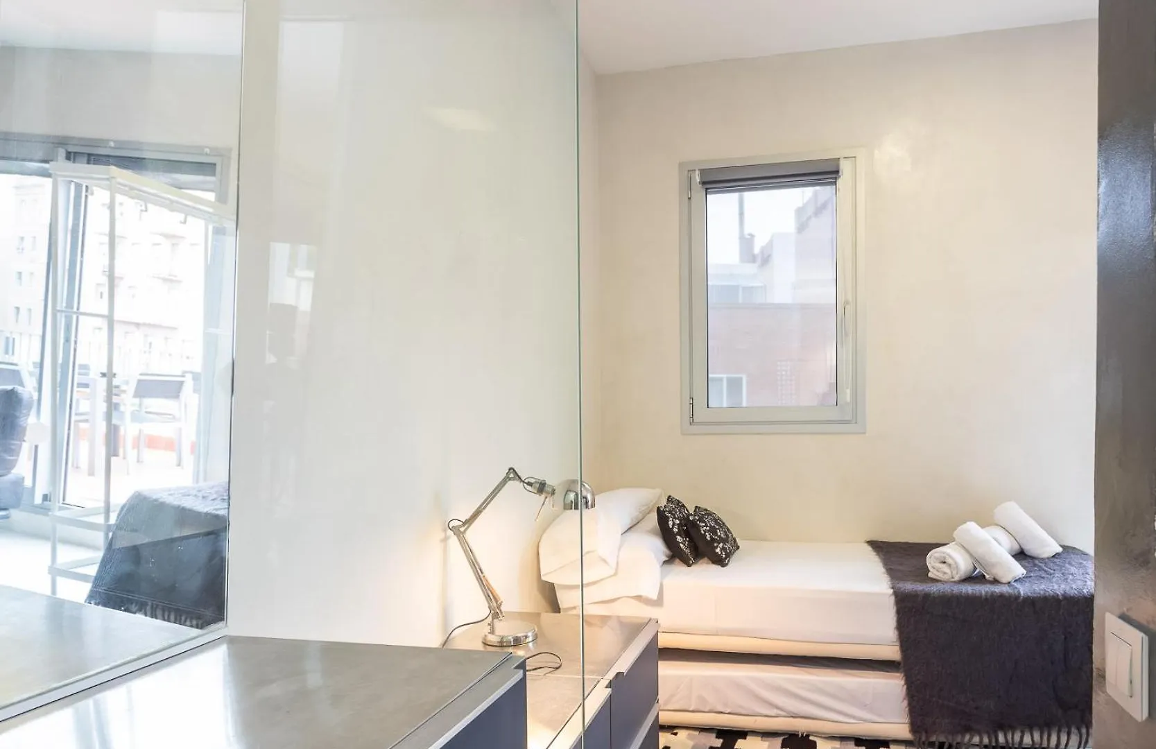 My Space Barelona - Renovated Attic Apartment With Two Terrace Barcelona 0*,  Hiszpania