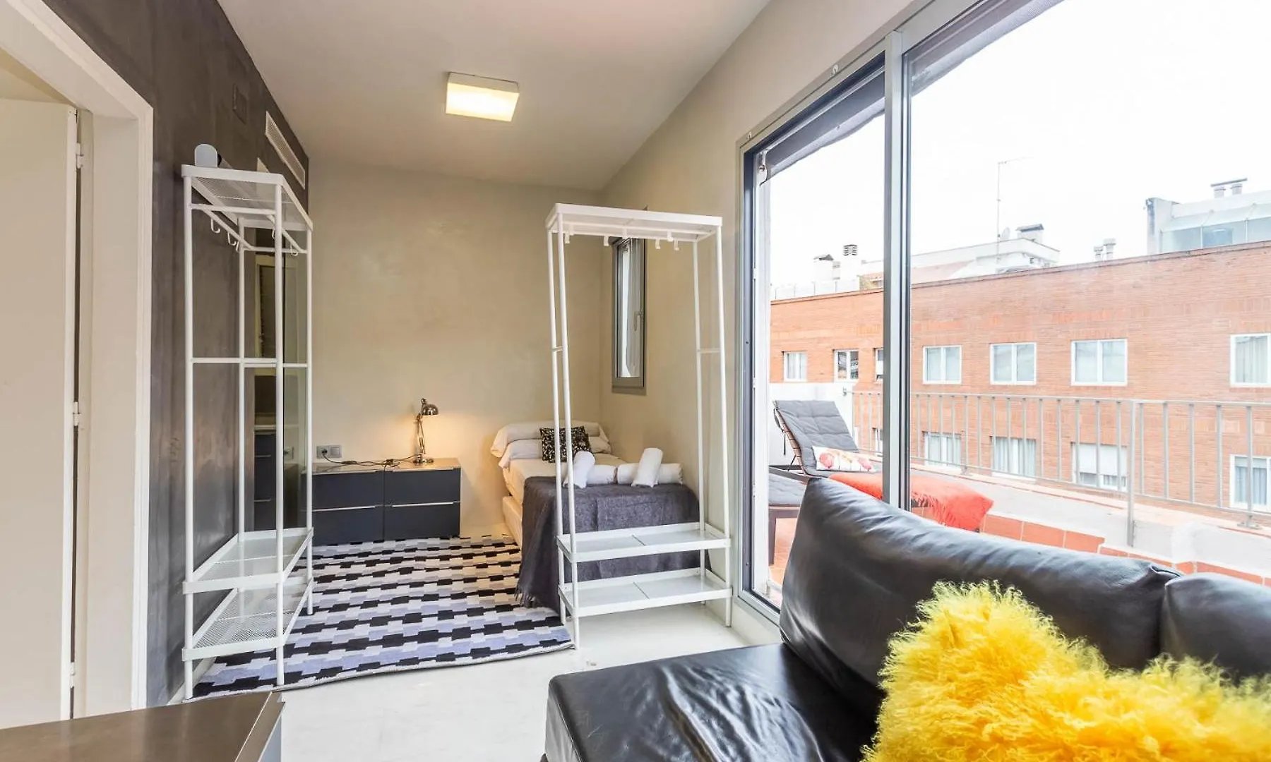 My Space Barelona - Renovated Attic Apartment With Two Terrace Barcelona Hiszpania