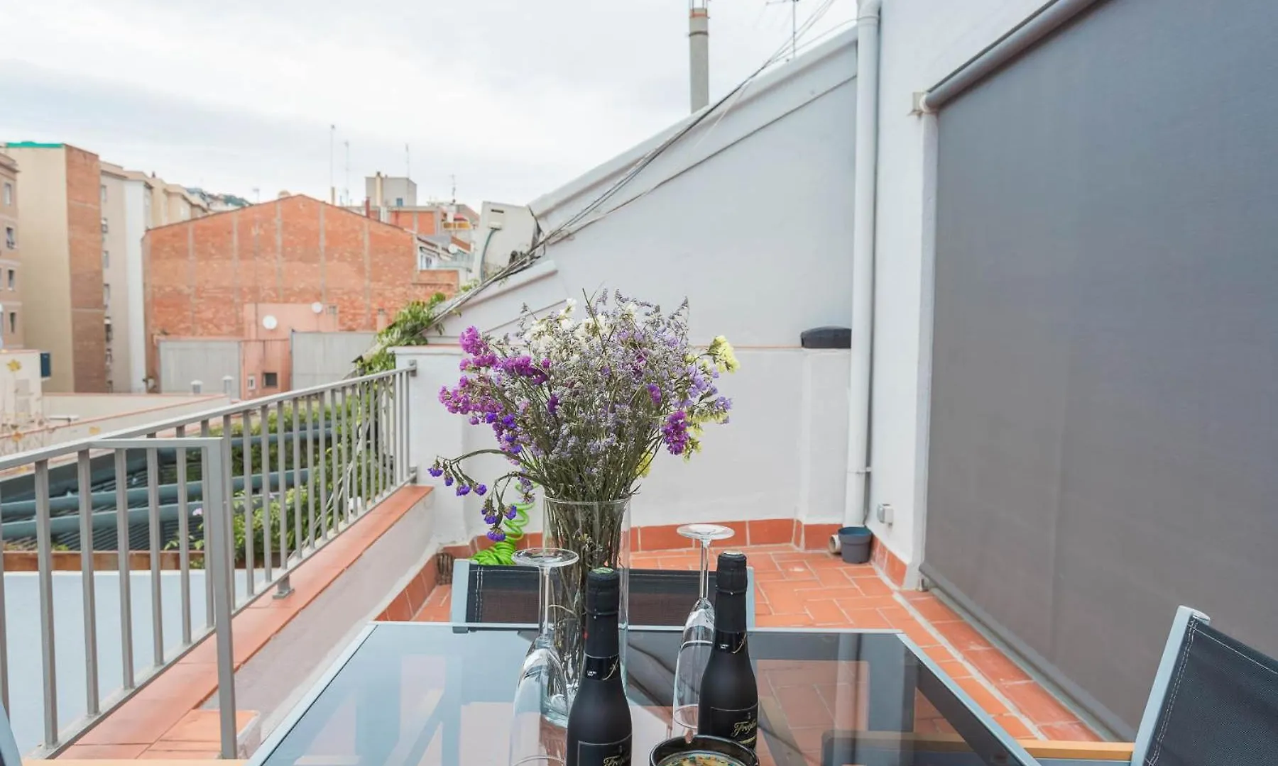 My Space Barelona - Renovated Attic Apartment With Two Terrace Barcelona 0*,